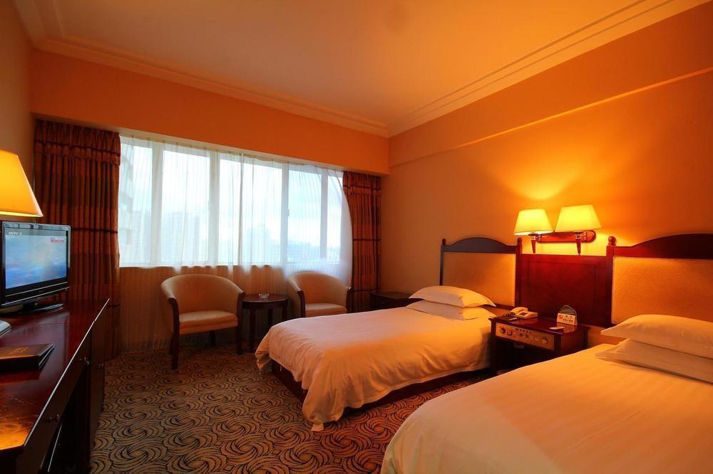 Guangzhou Jinying Hotel ภายนอก รูปภาพ