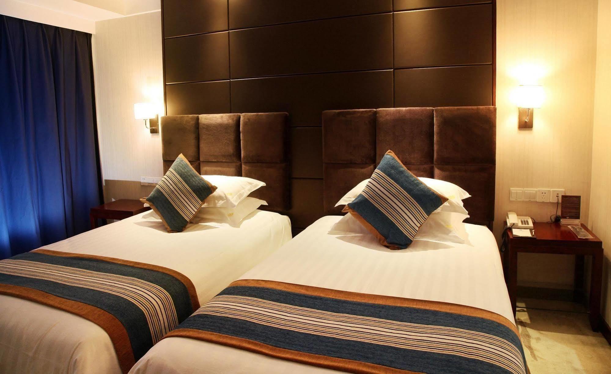 Guangzhou Jinying Hotel ภายนอก รูปภาพ